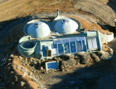 Zeměloď vyplouvá … do České republiky