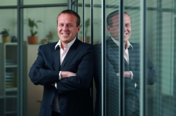 Glosář D. Kunovského: politici mimo realitu